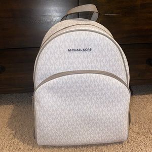Michael Kors Abbey Large backpack ( White )
